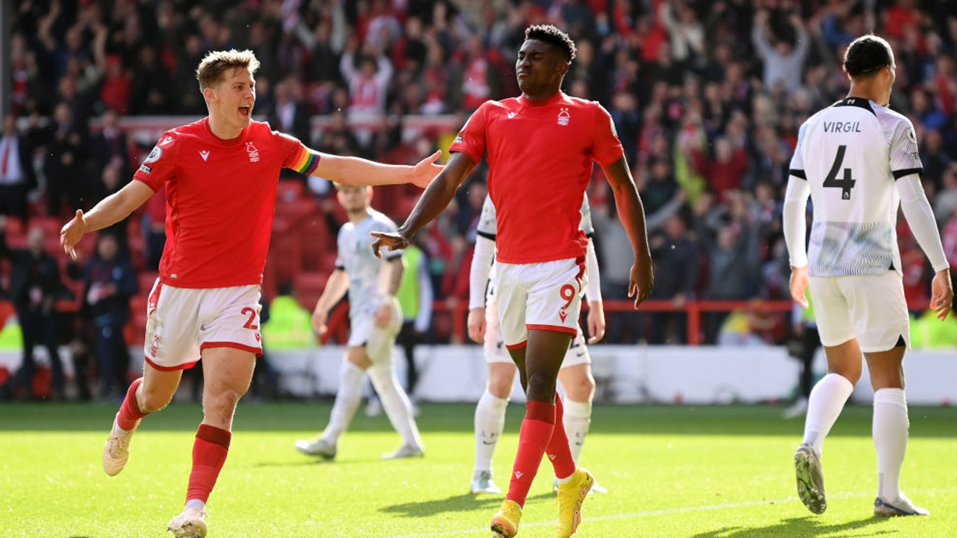 城的合同仍 城的合同仍